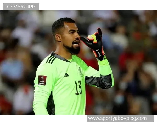 罗伯特桑切斯与库库雷利亚今日重返训练场状态回暖